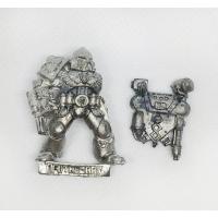 Space Marine Apothecary 1