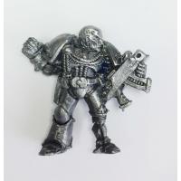 Space Marine Captain with Bionic Leg & Boltgun - Classic
